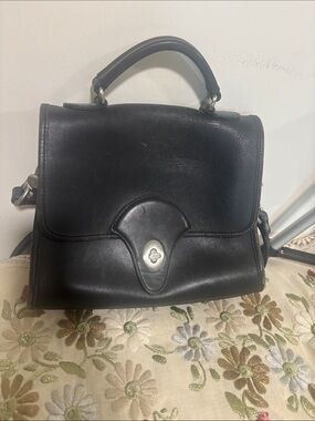 Kirkland Signature Black Leather Envelope purse - coach knock off